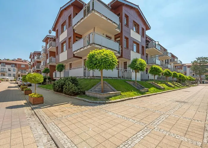 Neptun Park Apartament Z Tarasem
